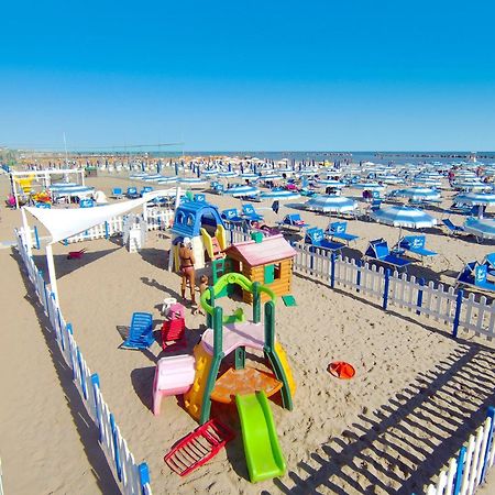 Hotel Mareblu Сенігаллія Екстер'єр фото